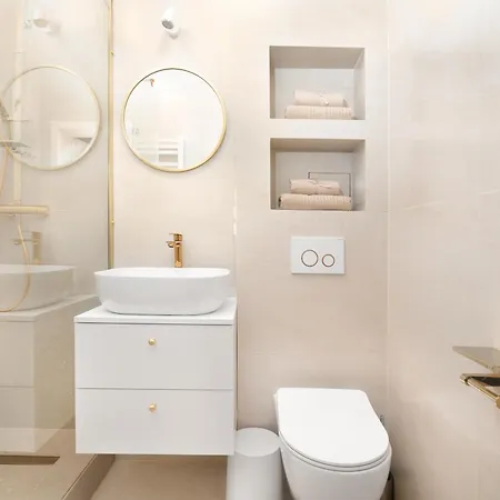 아파트 Iris Apartament *